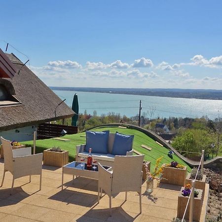 Ferenc Vendeghaz Hotell Tihany Exteriör bild