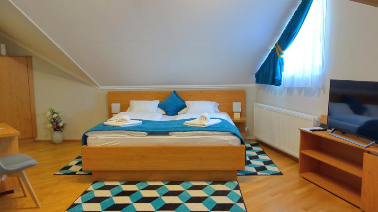 Ferenc Vendeghaz Hotell Tihany Exteriör bild